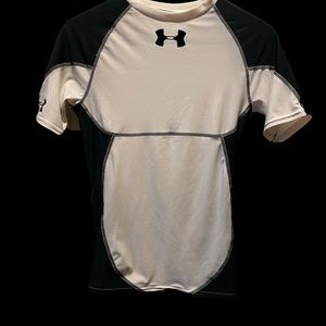 Under Armour Medium black and white